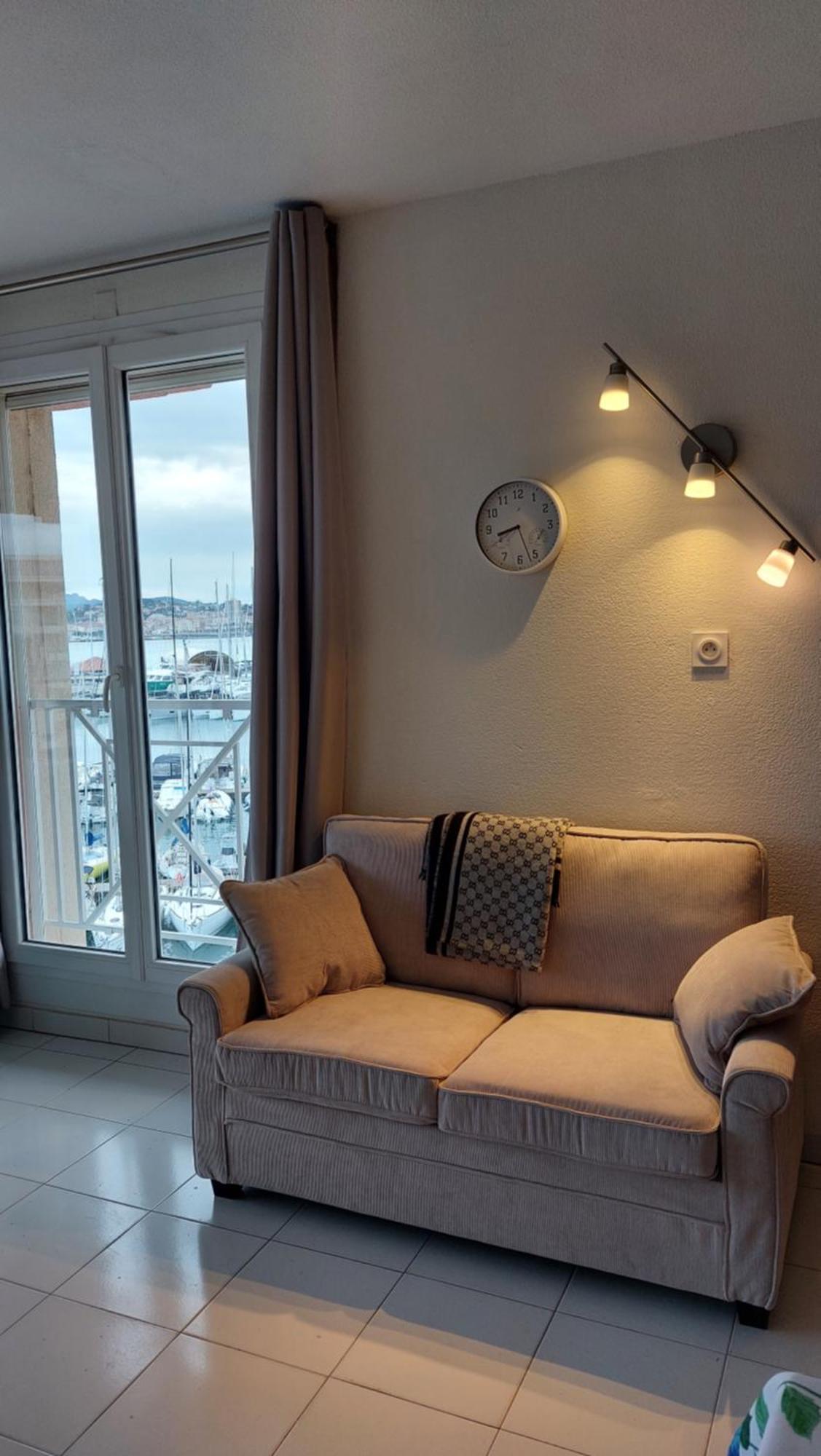 Boutique Apartment Hirondelle Port Frejus Exterior photo